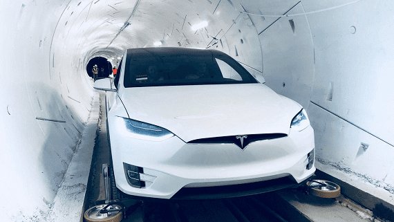 Ілон Маск представив перший тунель Boring Company Boring Company представила перший тестовий тунель Loop